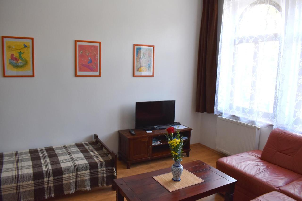 Apartmány Lenka Karlovy Vary Exterior foto